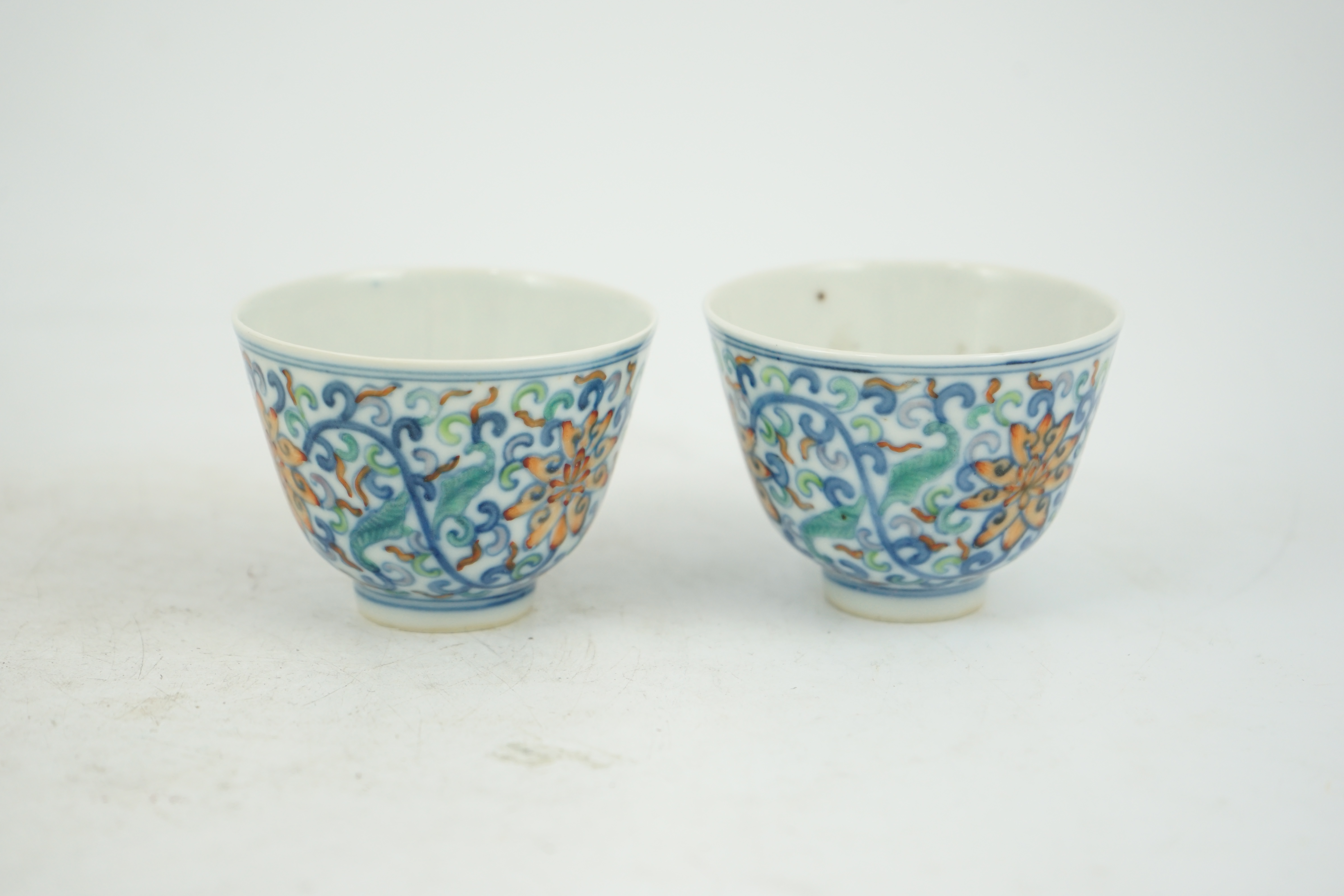 A pair of Chinese doucai cups, Guangxu mark and period (1875-1908)